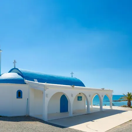 Charoula Tria Large Private Pool Ac Wifi