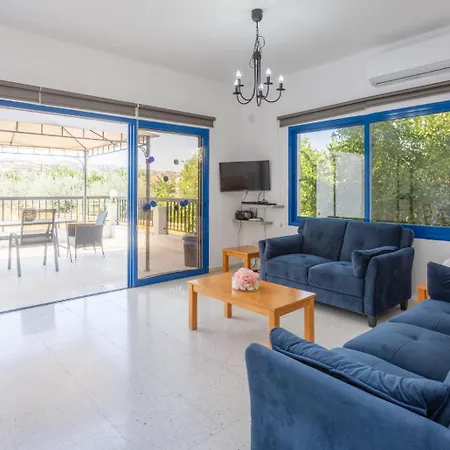 Charoula Tria Large Private Pool Ac Wifi Βίλα *