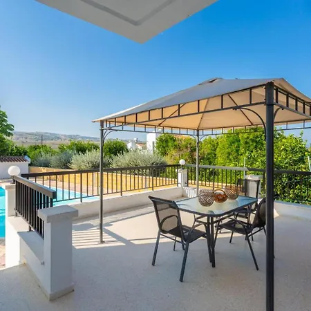 Charoula Tria Large Private Pool Ac Wifi Villa