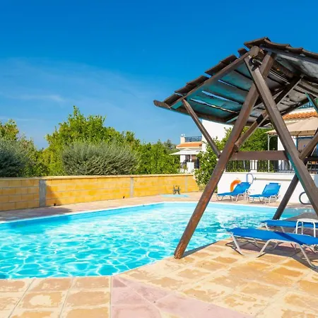 Charoula Tria Large Private Pool Ac Wifi Villa Pafos