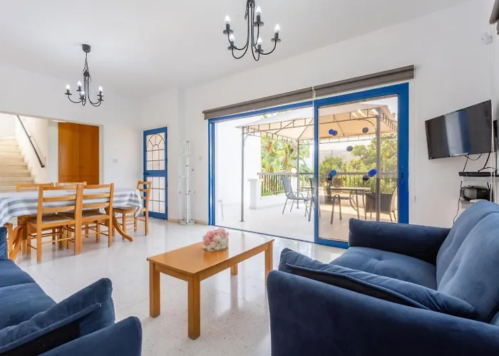 Βίλα Charoula Tria Large Private Pool Ac Wifi Πάφος