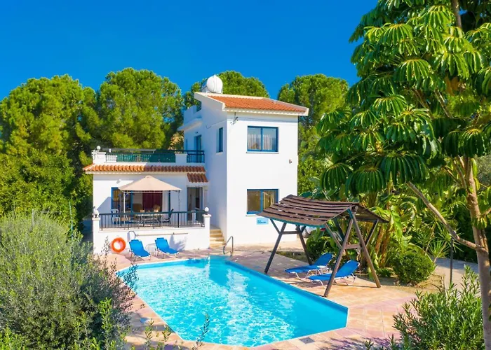 Charoula Tria Large Private Pool Ac Wifi